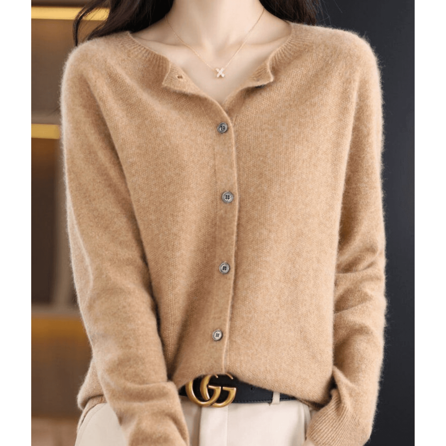 ModeGeist | Damen Feinstrickjacke Mit Rundhalsausschnitt