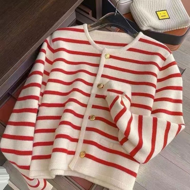 ModeGeist | gestreifter Strickpullover für herbstliche Lagenlooks