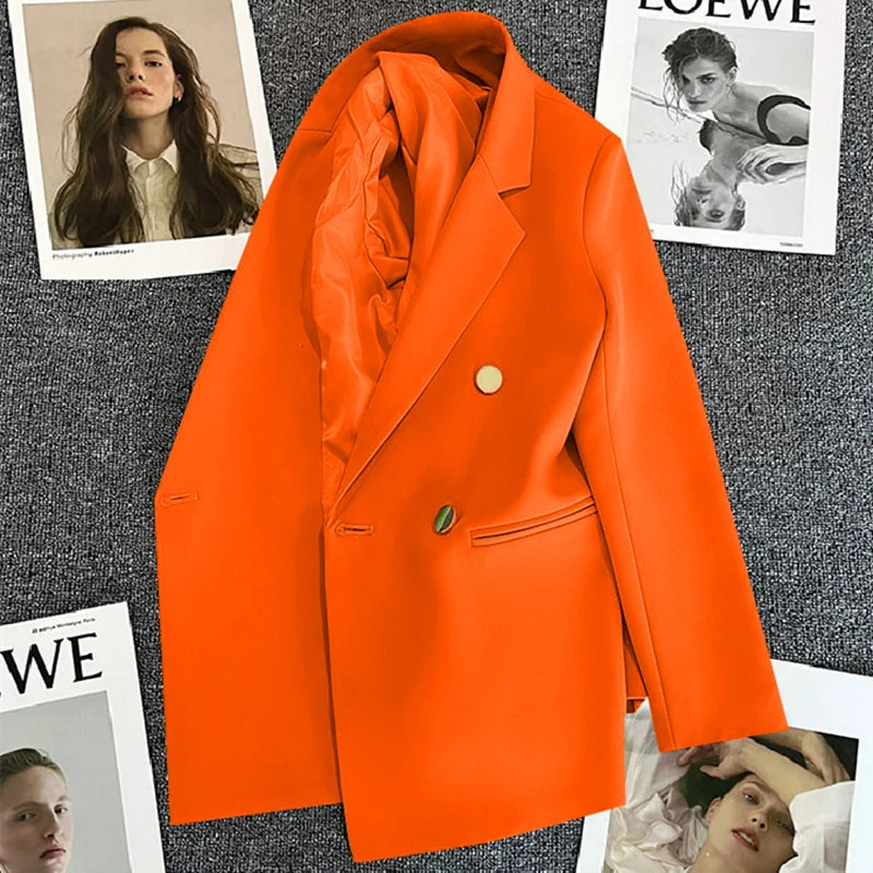 Damenblazer mit Knöpfen von Avelena