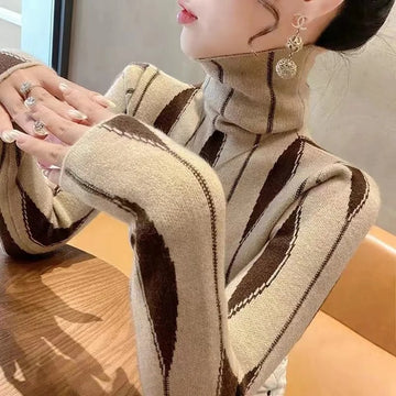 Rollkragenpullover Karla: Elegant Design