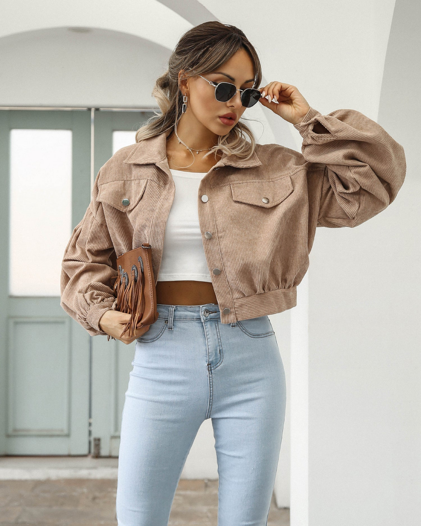 ModeGeist | Kurze Jacke für Frauen