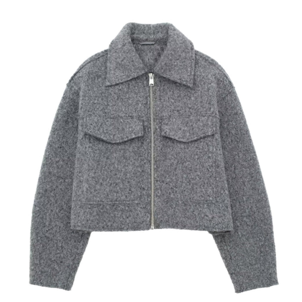 ModeGeist | Kurze Wolljacke Scharfer Kragen Strukturiert und Warm