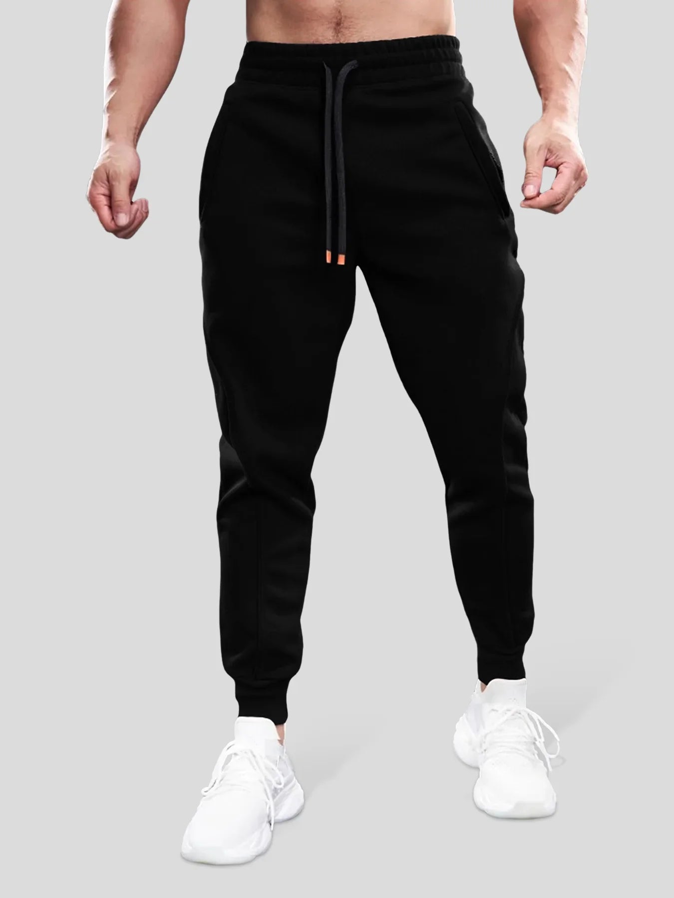 Schmale Jogginghose von HEINRICH
