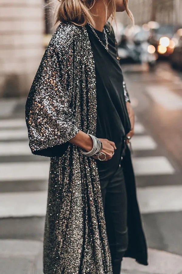 ModeGeist | Glamour Kimono aus Pailletten mit Schlüsselloch