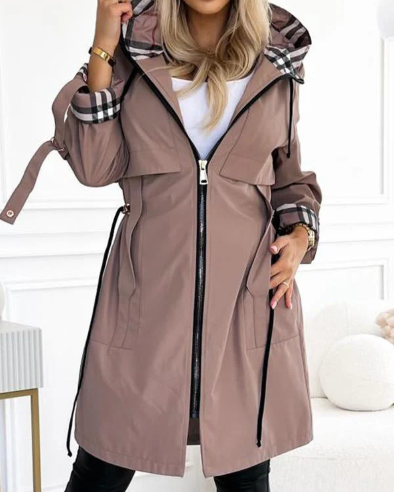 ModeGeist | Lässiger Trenchcoat