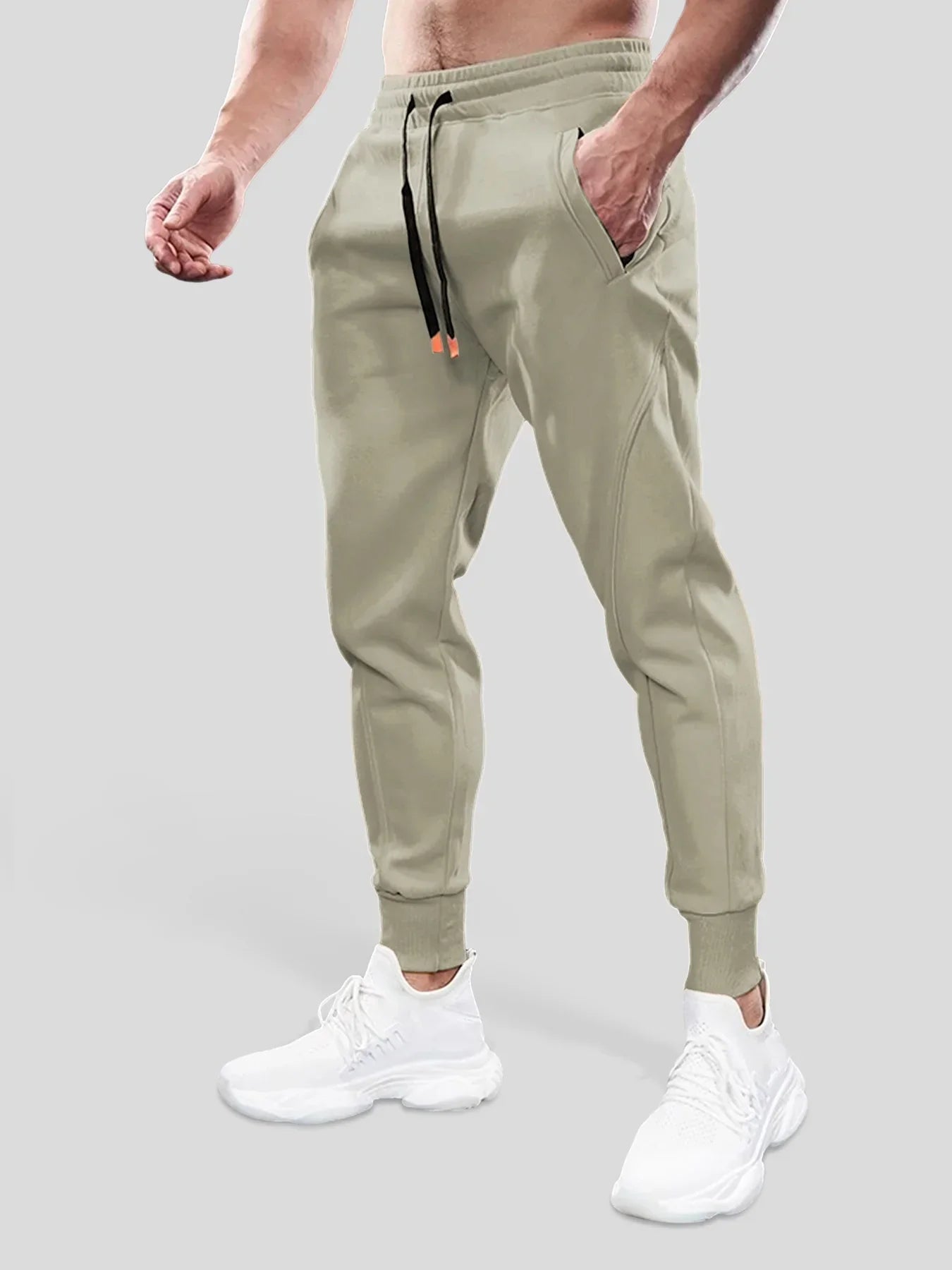 Schmale Jogginghose von HEINRICH