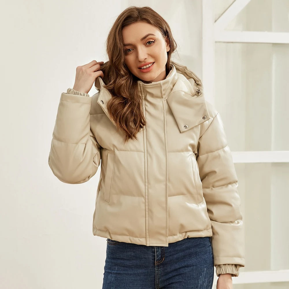 ModeGeist | Stylische Steppjacke mit Kapuze