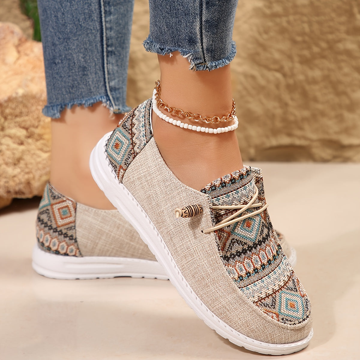 MODEGEIST Damen Sneaker Atmungsaktiv Tribal-Design Gepolstert