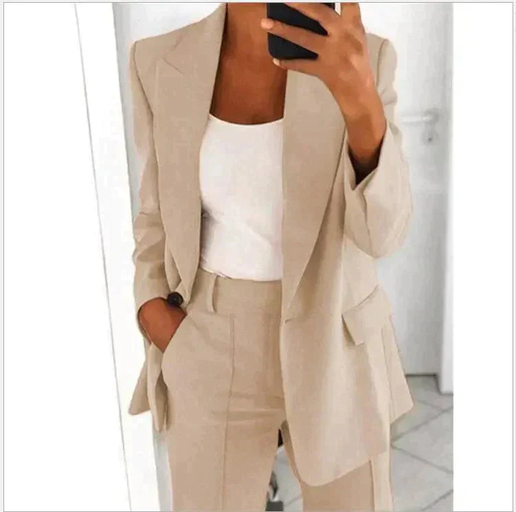 Avelena Women's Set