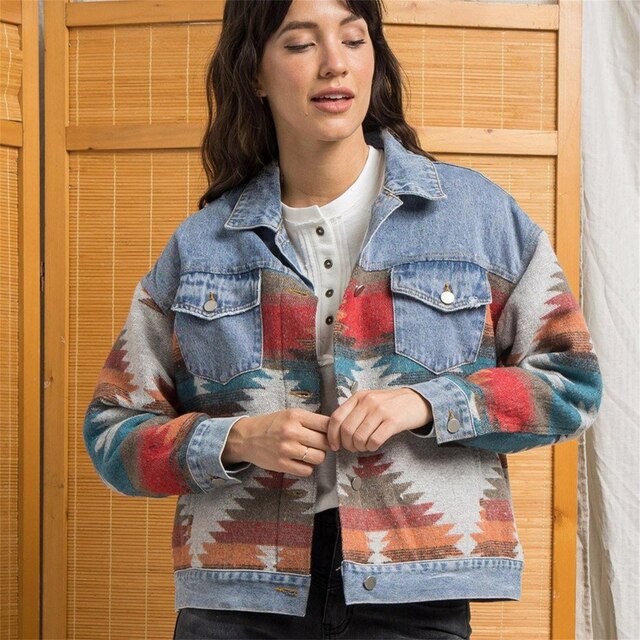 ModeGeist | Zweifarbige Aztekenjacke Vintage und belebend
