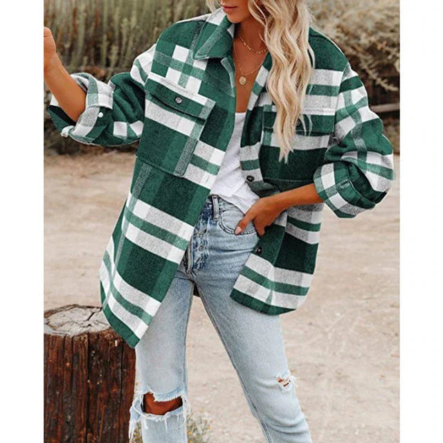 ModeGeist | Klassische Karierte Jacke in Großen Größen für Damen