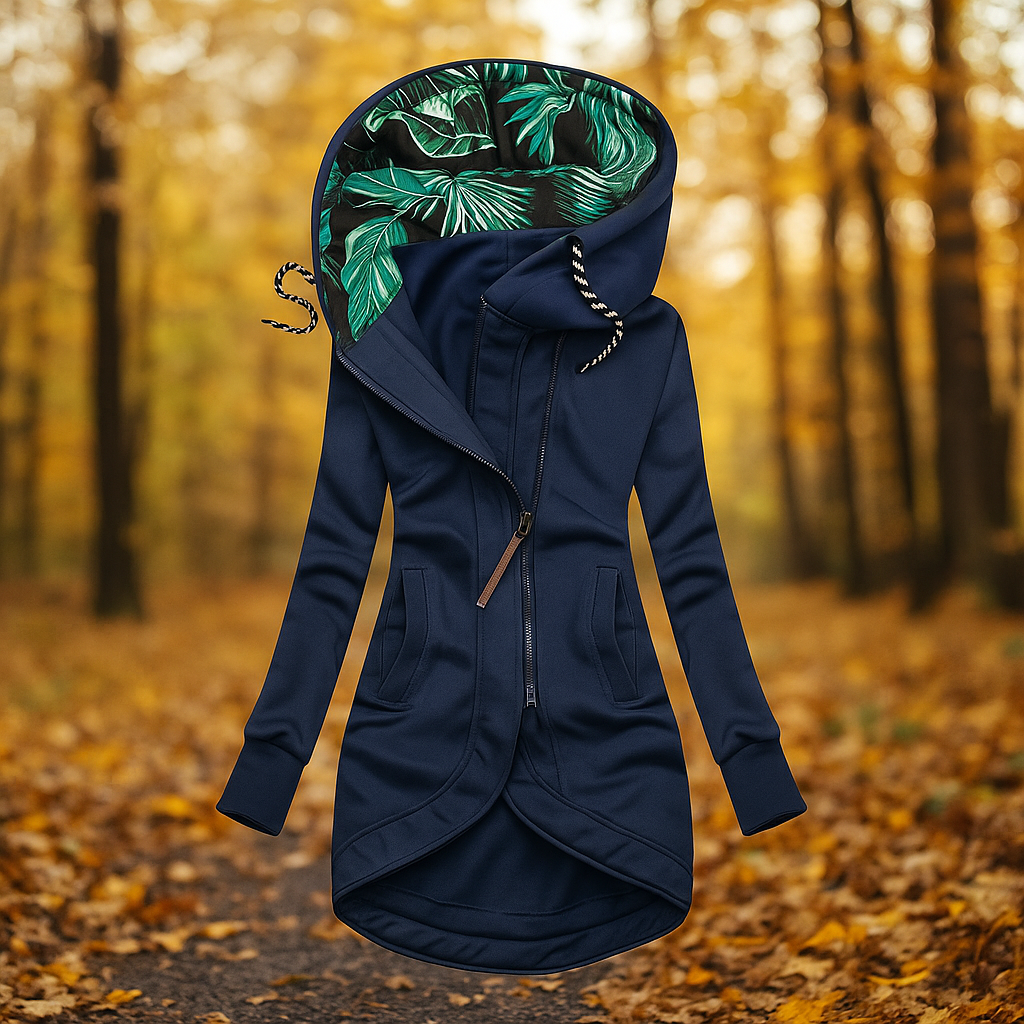 ModeGeist | Lange bedruckte Jacke mit Kapuze und asymmetrischem Design