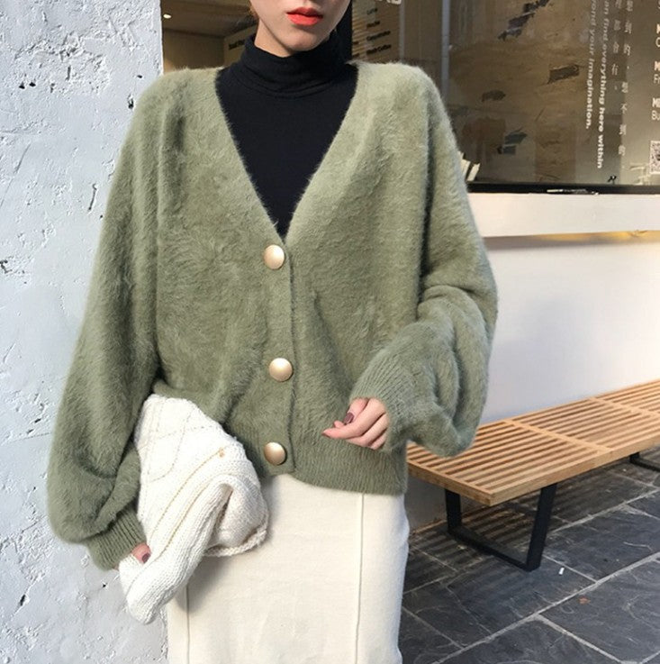 Damen Flauschige Strickjacke mit großen Knöpfen und voluminösen Ärmeln ModeGeist