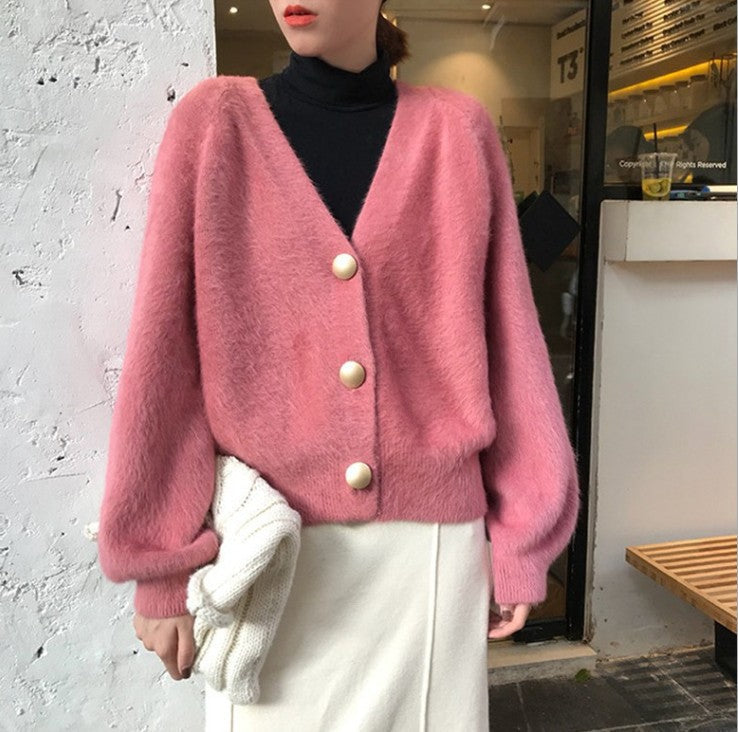 Damen Flauschige Strickjacke mit großen Knöpfen und voluminösen Ärmeln ModeGeist