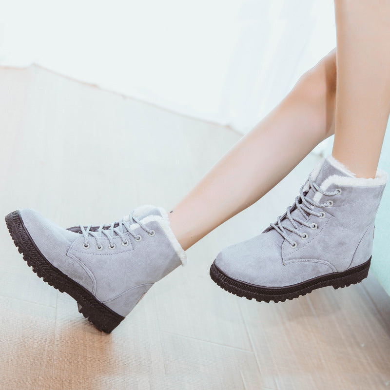 ModeGeist | Knöchel Stiefel - Wildleder - Schnürung Vorne - Kunstpelz-Besatz - Profilsohle