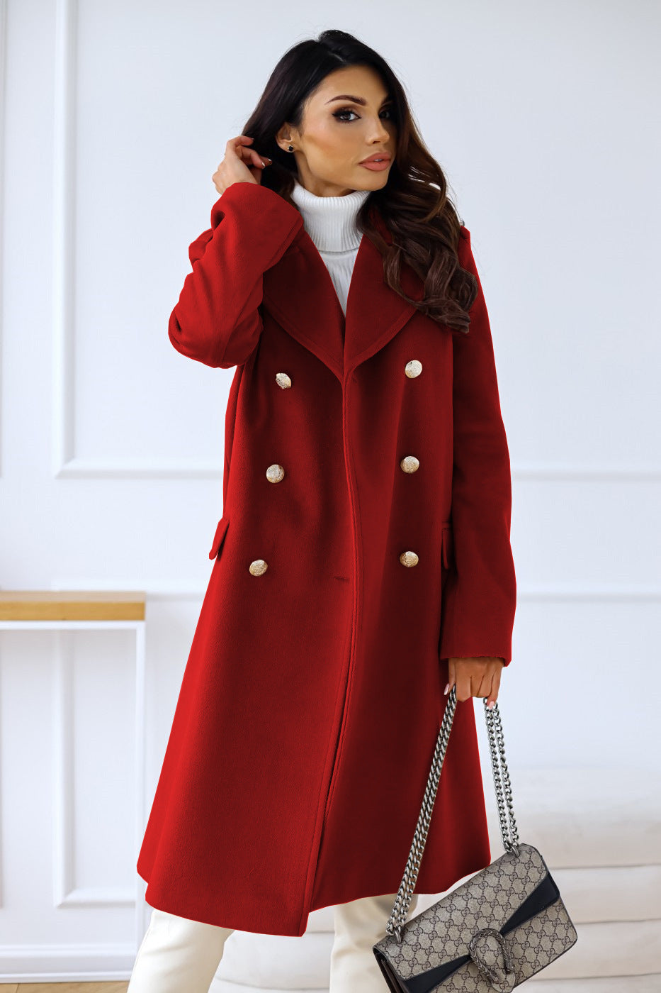 ModeGeist | Eleganter Damenmantel Mit Doppelter Knopfreihe Und Weichem Stoff