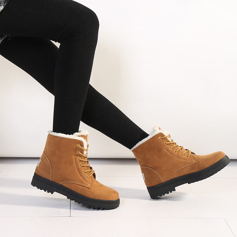 ModeGeist | Knöchel Stiefel - Wildleder - Schnürung Vorne - Kunstpelz-Besatz - Profilsohle