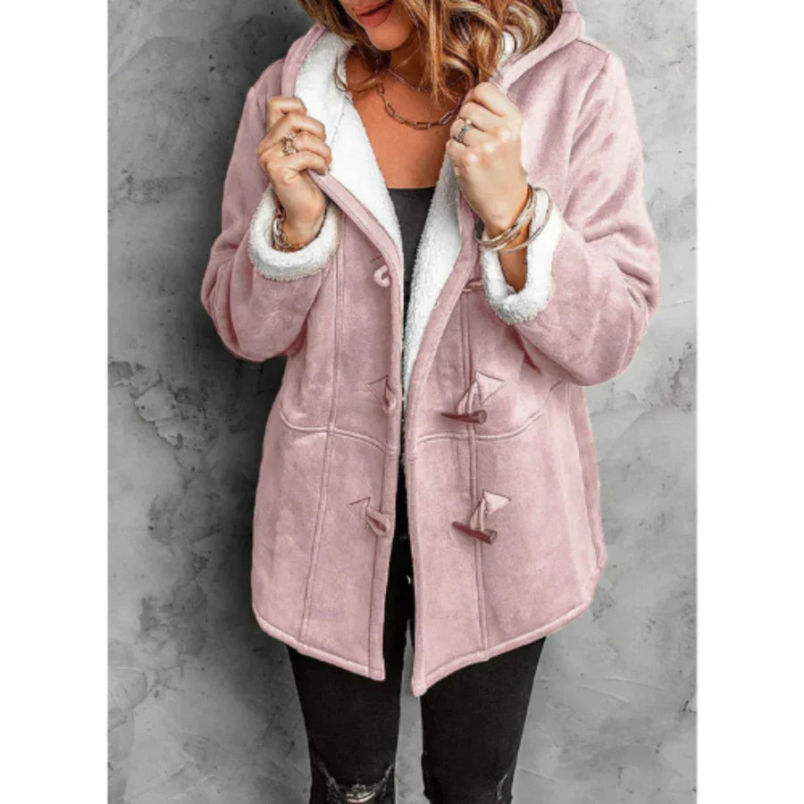 ModeGeist | Mantel mit Kapuze - Wildleder-Look - Fleece-Futter - Lockere Passform - Mittellang