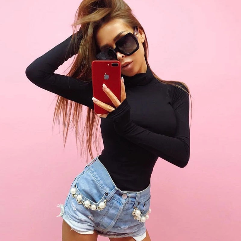Damen Figurbetonter Langarm-Bodysuit mit hohem Kragen ModeGeist