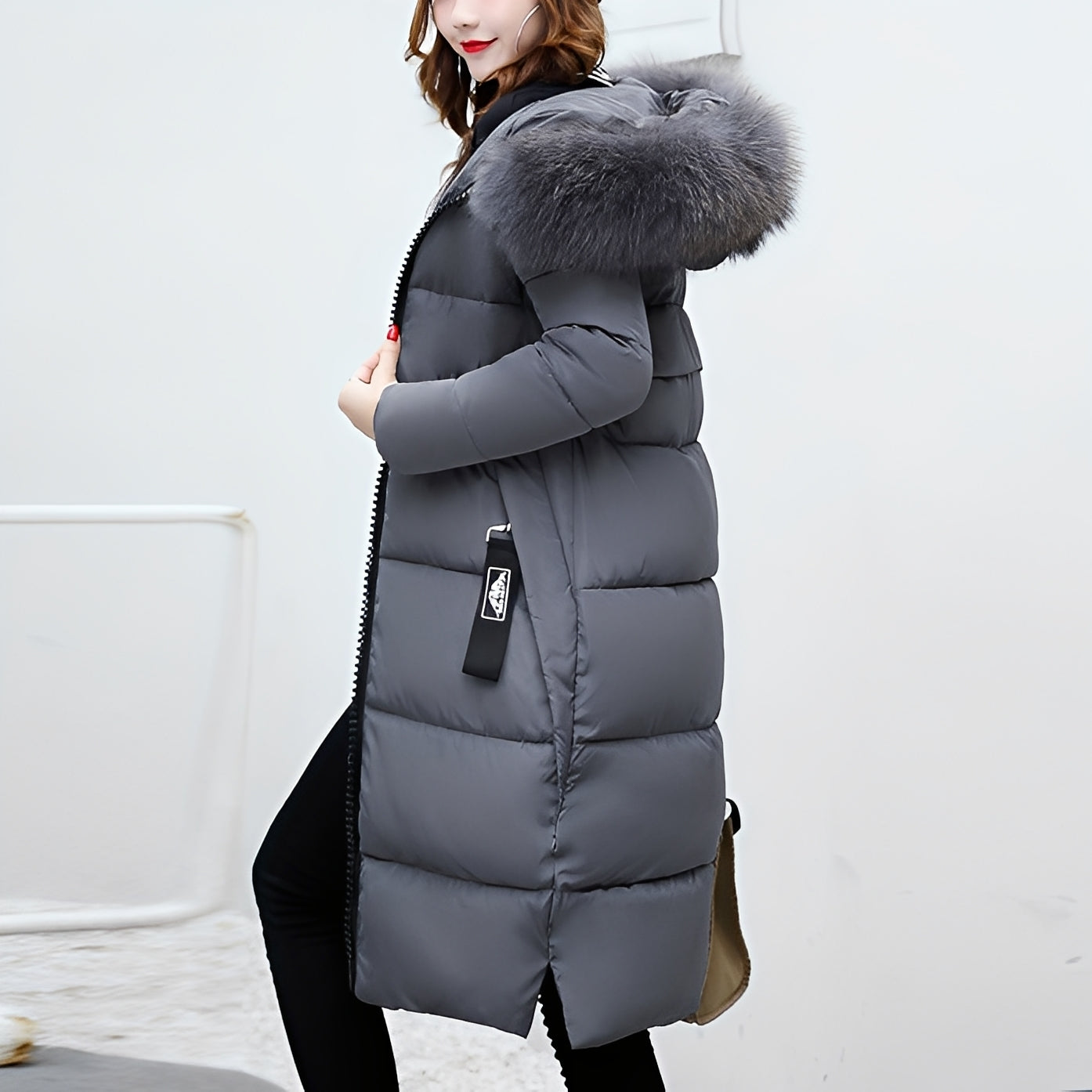 ModeGeist | Stylischer, gepolsterter Mantel mit Pelzkragen für Damen