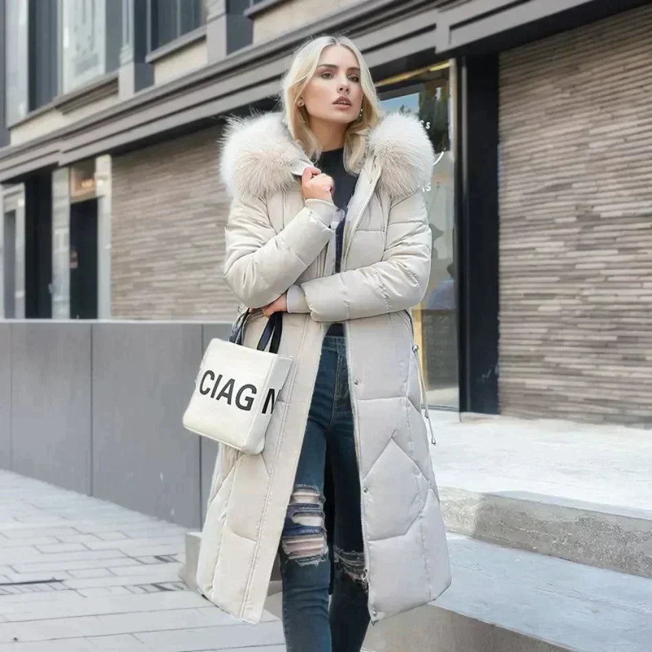 ModeGeist | Fell Trenchcoat Weiß Schick und Warm