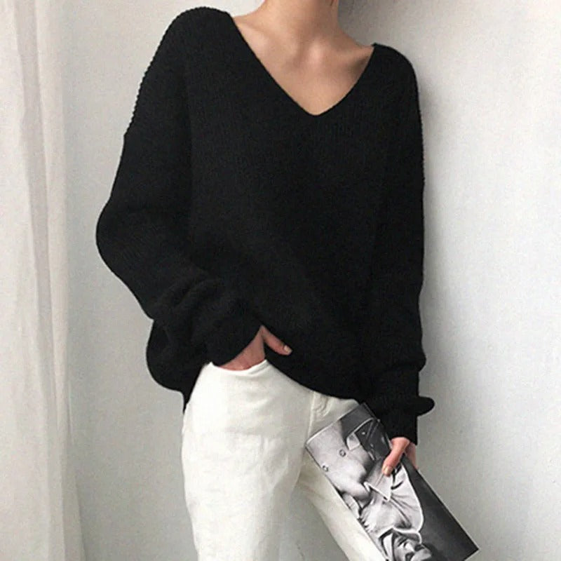 ModeGeist | Bequemer Pullover mit V-Ausschnitt