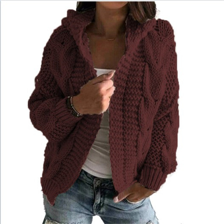 Damen Strickjacke mit Kapuze und trendigem Zopfmuster ModeGeist