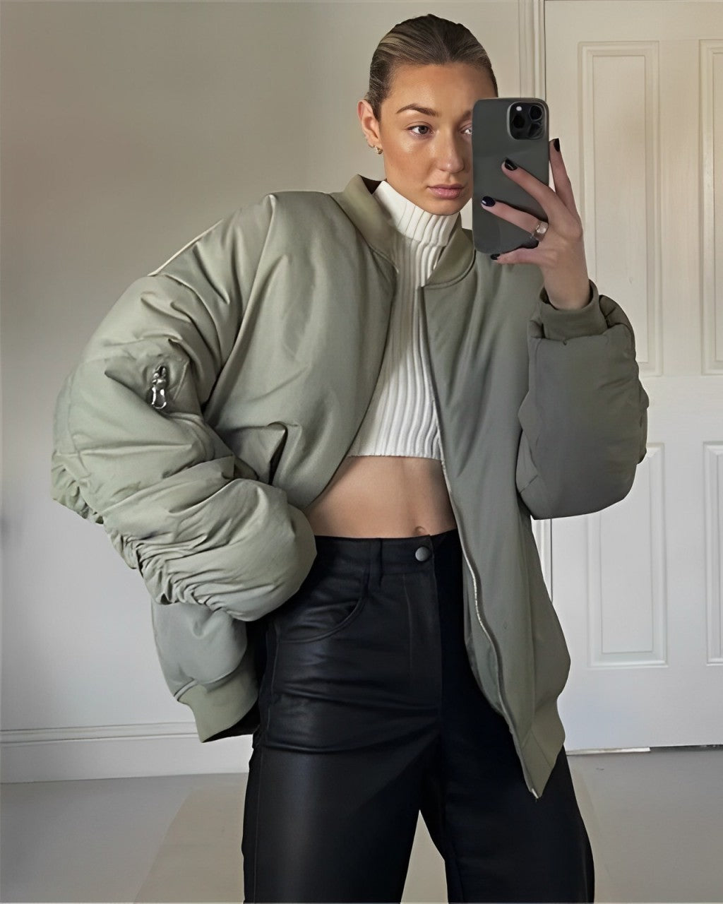 Veronica: Übergroße, gesteppte Bomberjacke