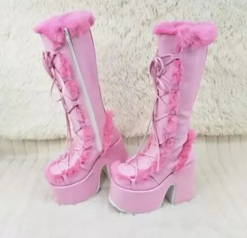 ModeGeist | Dicksohlige Fellstiefel