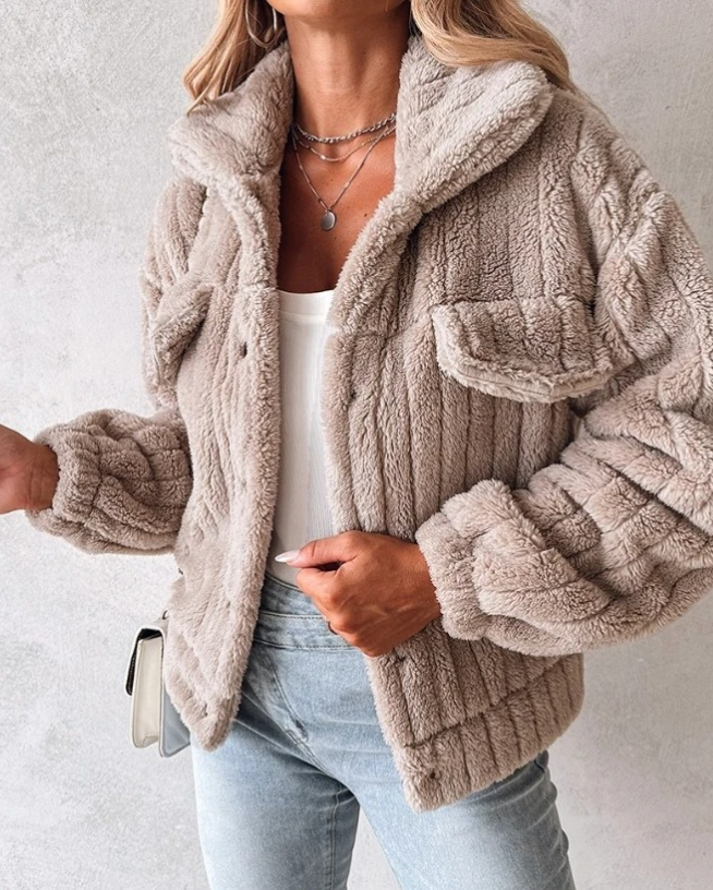 ModeGeist | Teddyjacke für Frauen - Kurz