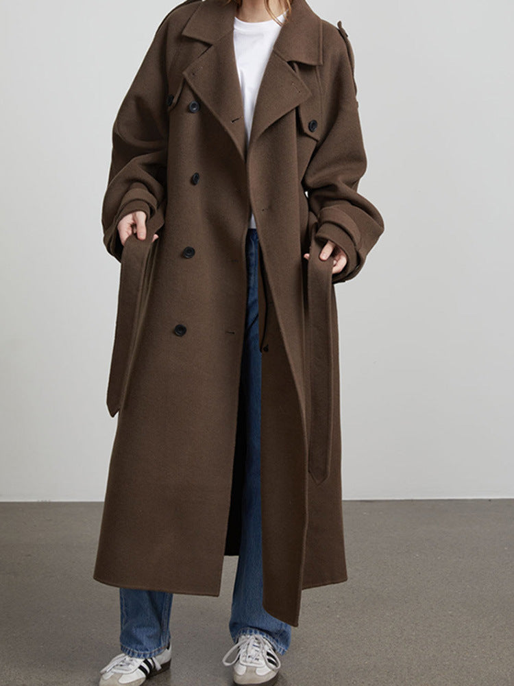 Damen zeitloser Trenchcoat aus hochwertigem Material mit gebundenem Gürtel ModeGeist