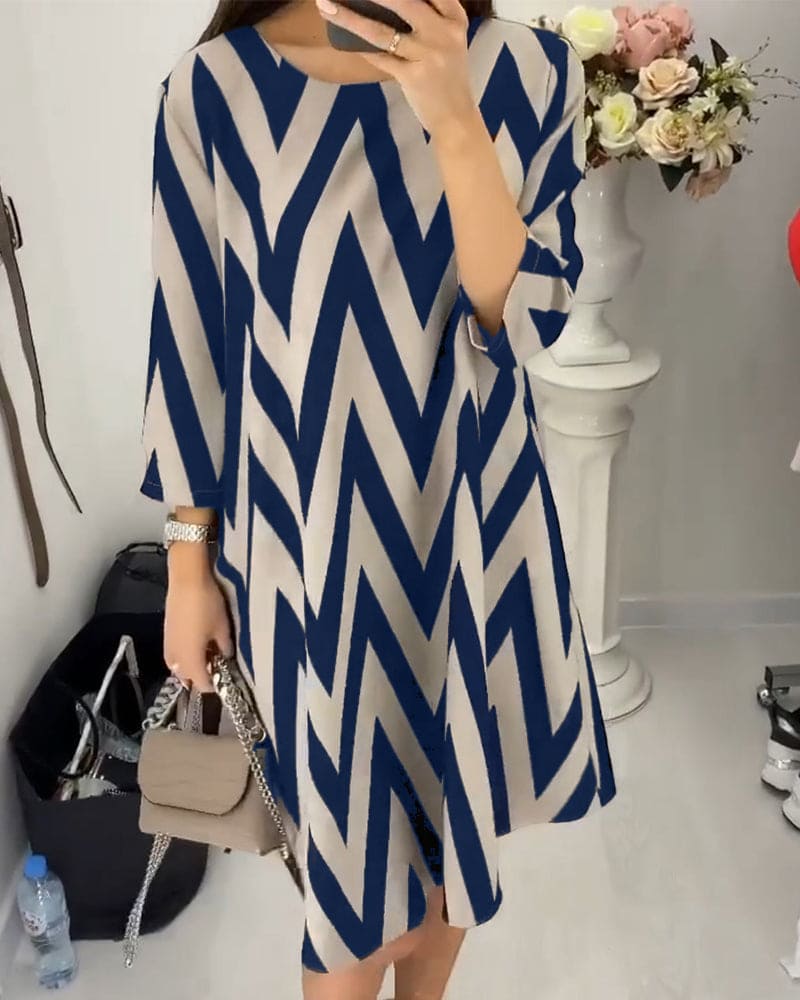 Schickes bedrucktes Kleid Dasha