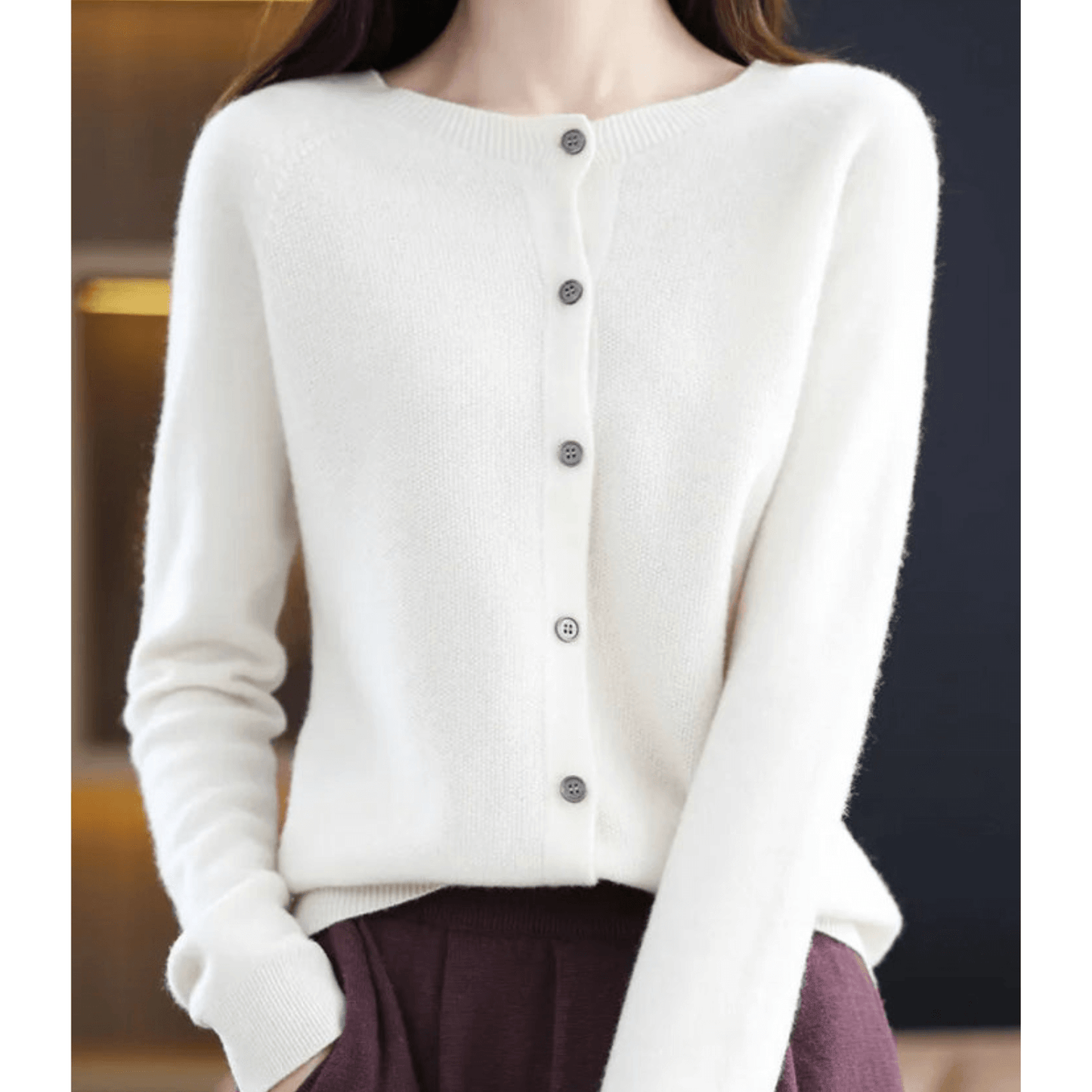 ModeGeist | Damen Feinstrickjacke Mit Rundhalsausschnitt