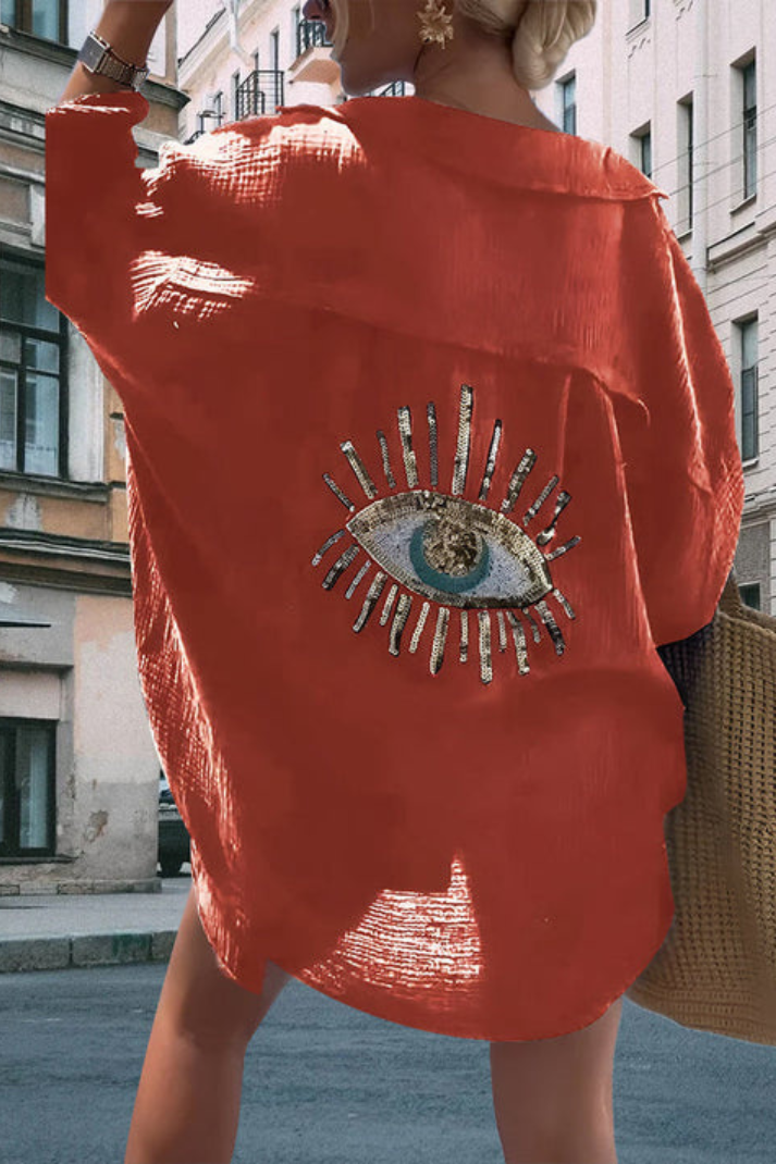 GÖNÜL: Oversize-Hemd mit Pailletten-Augen-Stickerei