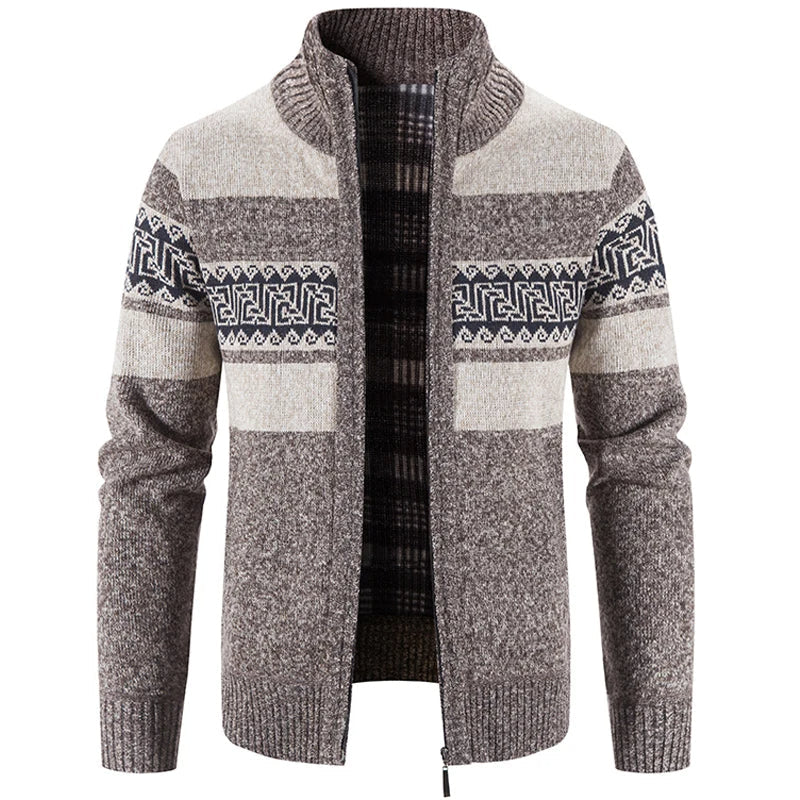 Herren-Strickjacke mit Reißverschluss im griechischen Muster