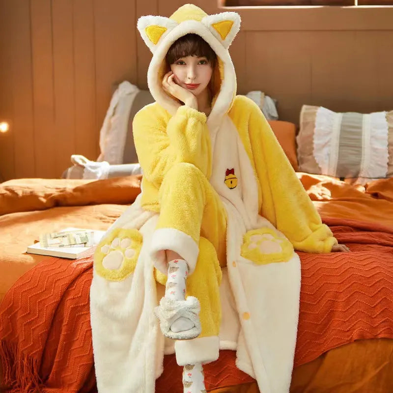 Bequemer, trendiger Damen-Pyjama mit Kapuze von Fudus