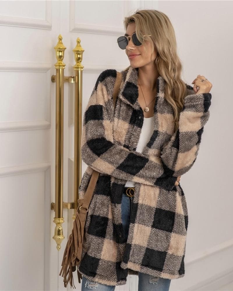 ModeGeist | Karierter Mantel - Weich und Warm - Oversized Passform - Knopfverschluss