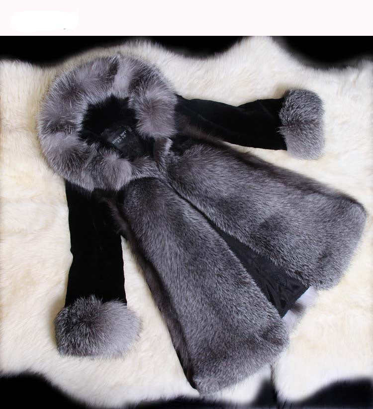 Damen Eleganter Kunstpelz-Mantel mit voluminösem Kragen und seitlichen Taschen ModeGeist