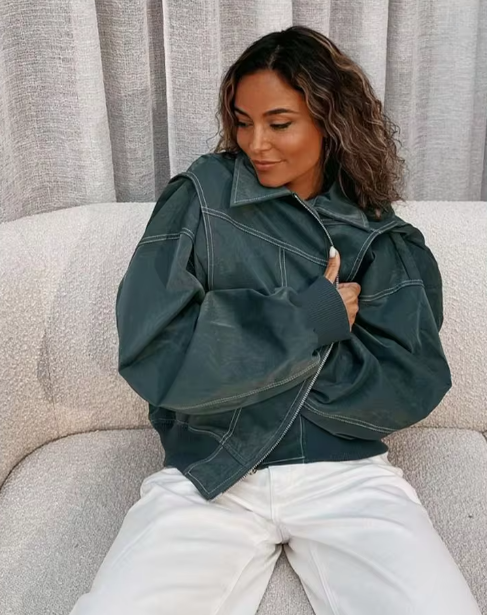 Oversize lässige Lederjacke von Colette