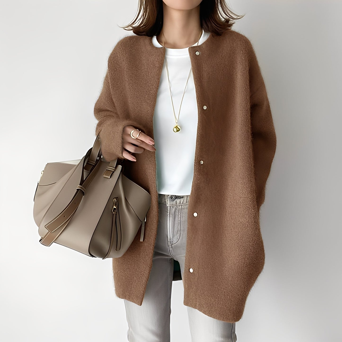 ModeGeist | Stylischer, locker sitzender Cardigan für Frauen