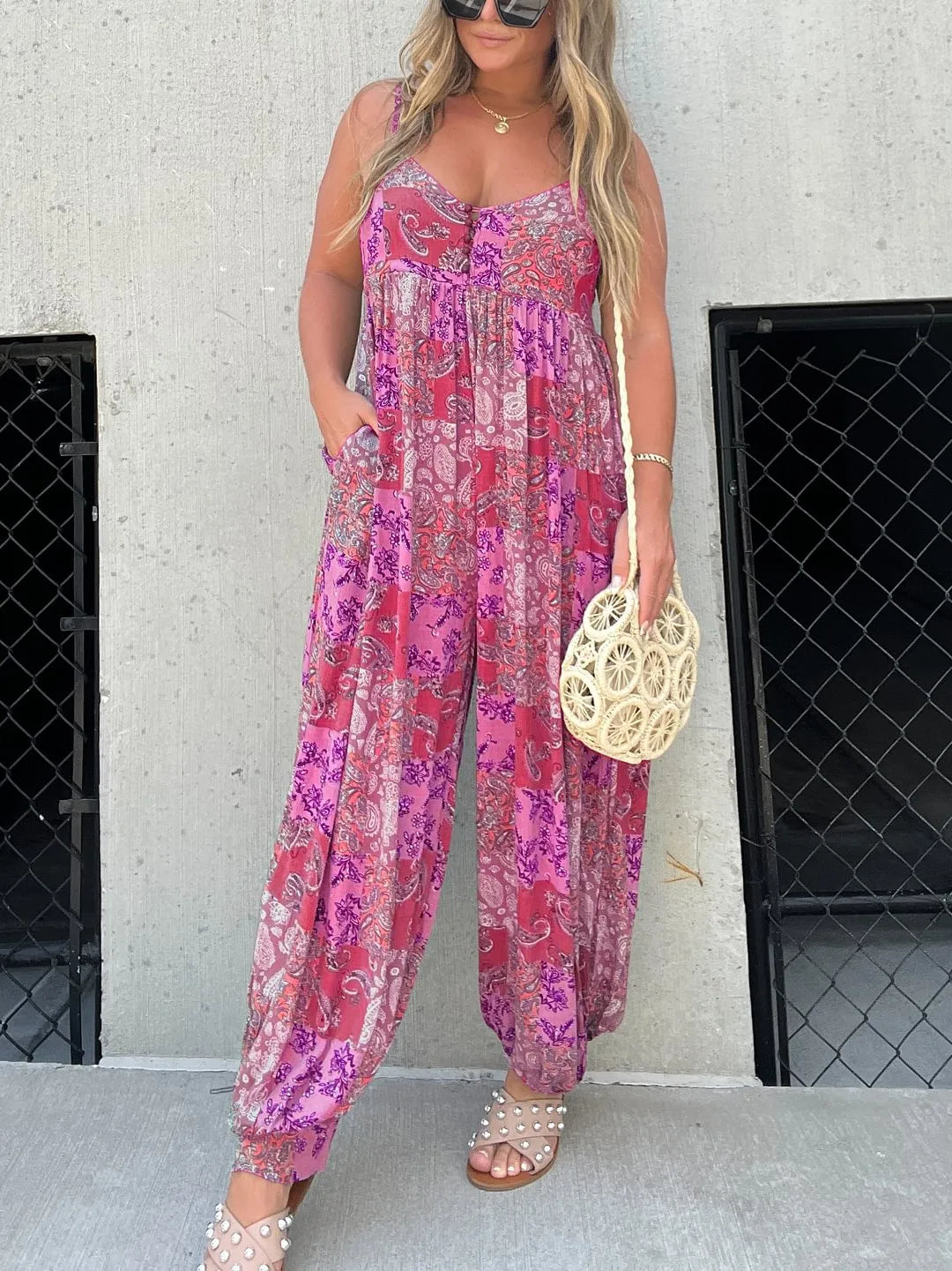 Lockerer Jumpsuit aus Jamaika mit Patchworkmuster
