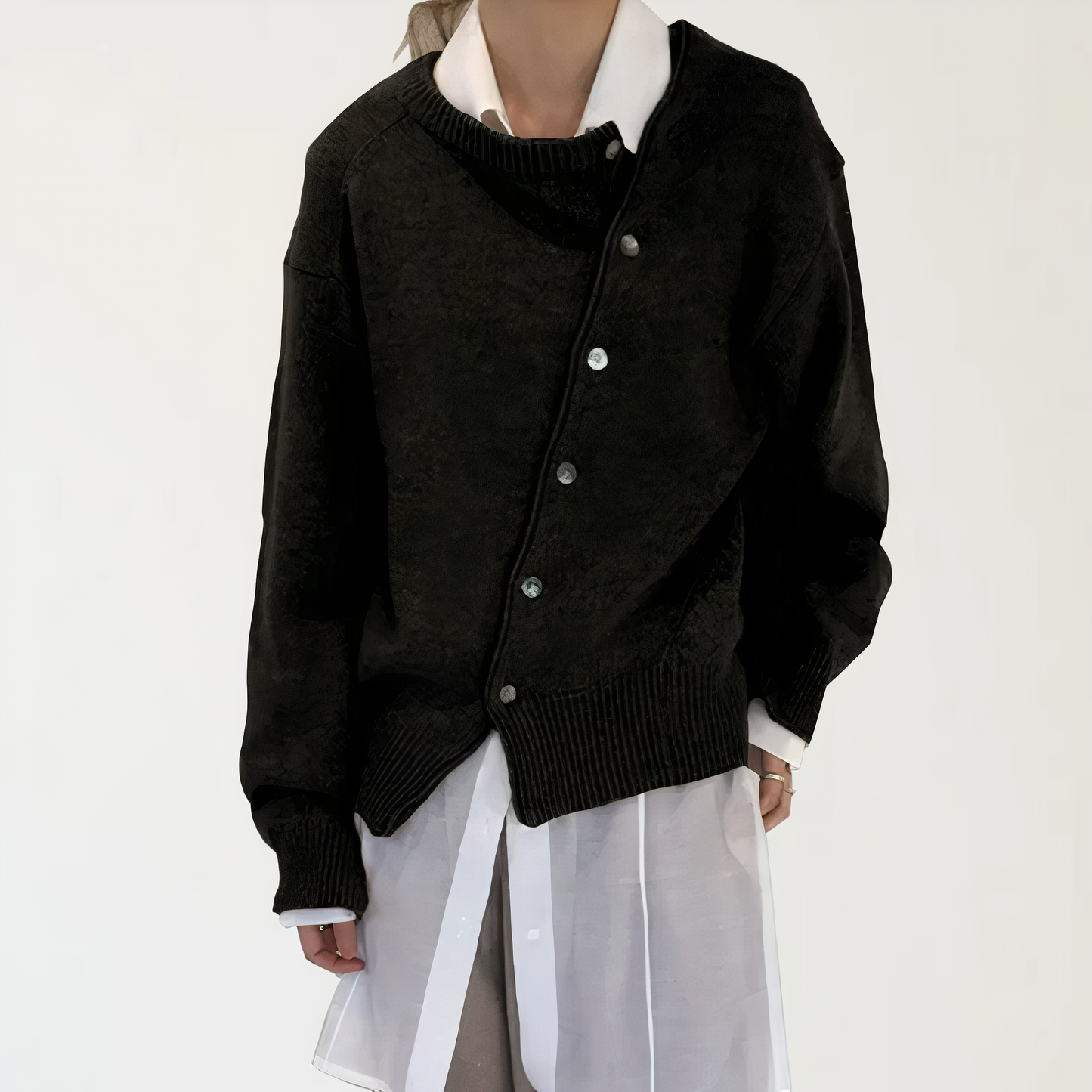 Wickeljacke aus Kaschmir mit raffinierten Knöpfen – Paige