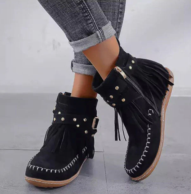 Vintage-Stiefel mit Fransen von Quastina – warm gefüttert