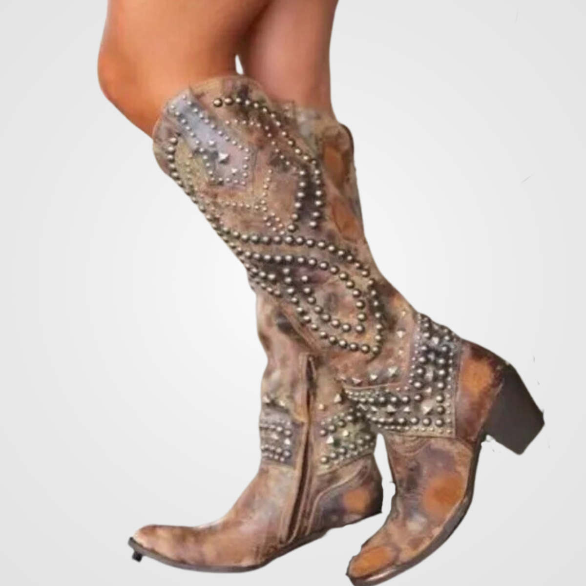 ModeGeist | Lange Stiefel mit Nieten-Design