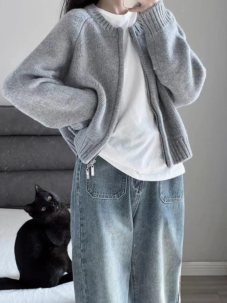 Damen Oversized Strickjacke mit Reißverschluss ModeGeist