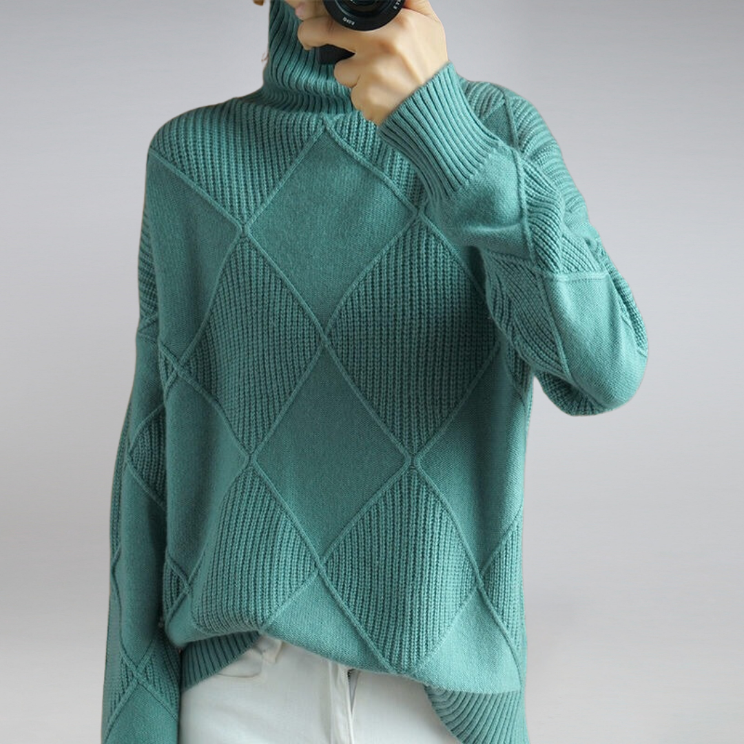 ModeGeist | Couture Rollkragenpullover im Edlen Design