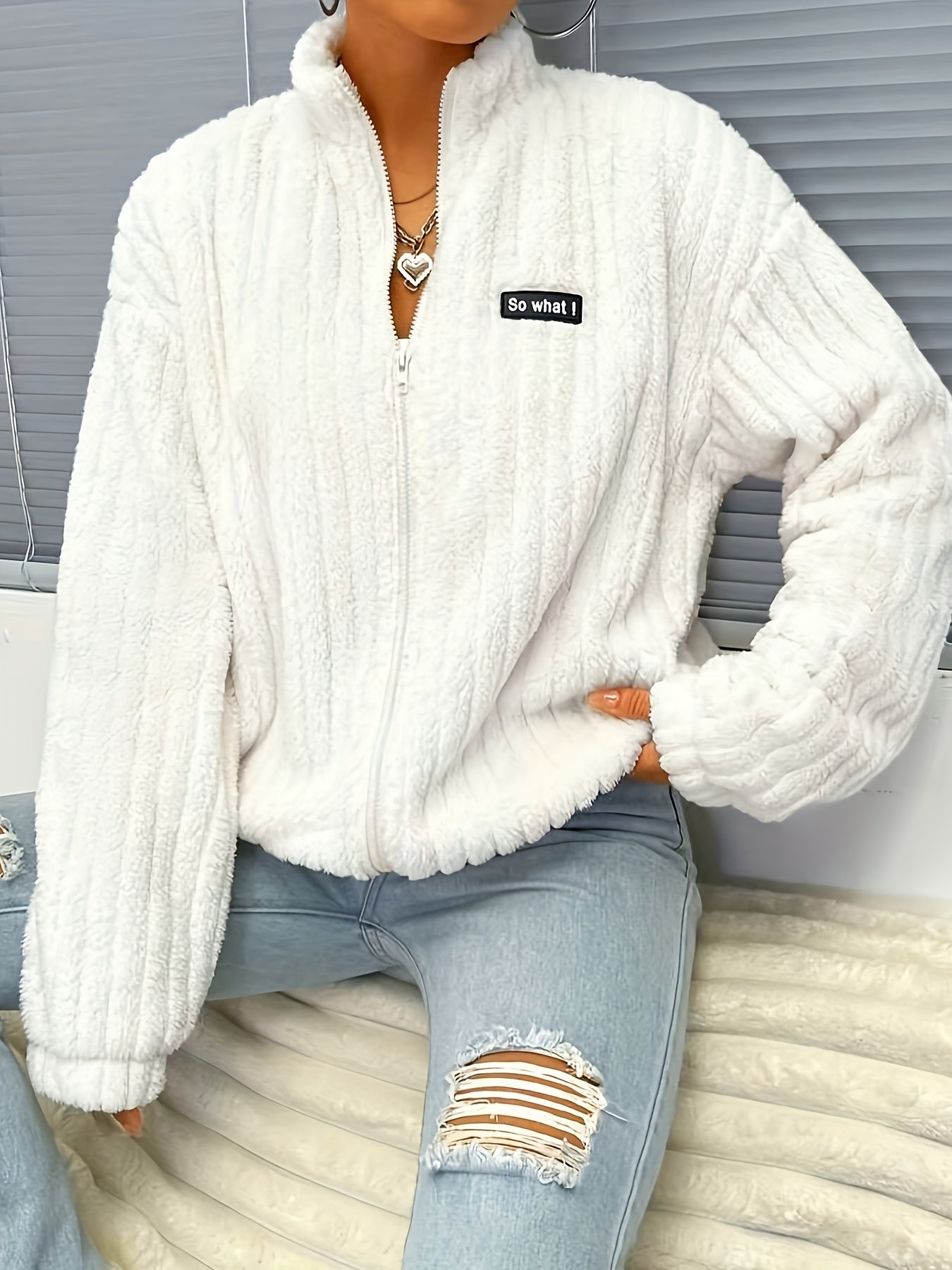 ModeGeist | Plüsch Zip-up Jacke mit Text-patch Polyester Weich und Warm