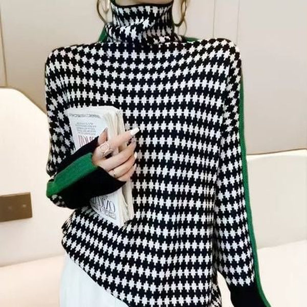 ModeGeist | Eleganter Pullover mit schwarz-weißem Karomuster - ModeGeist