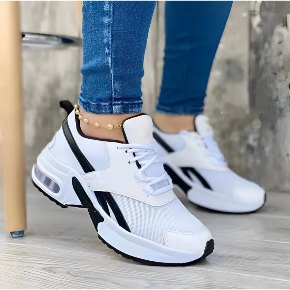 Moderne Wedgey Sneakers