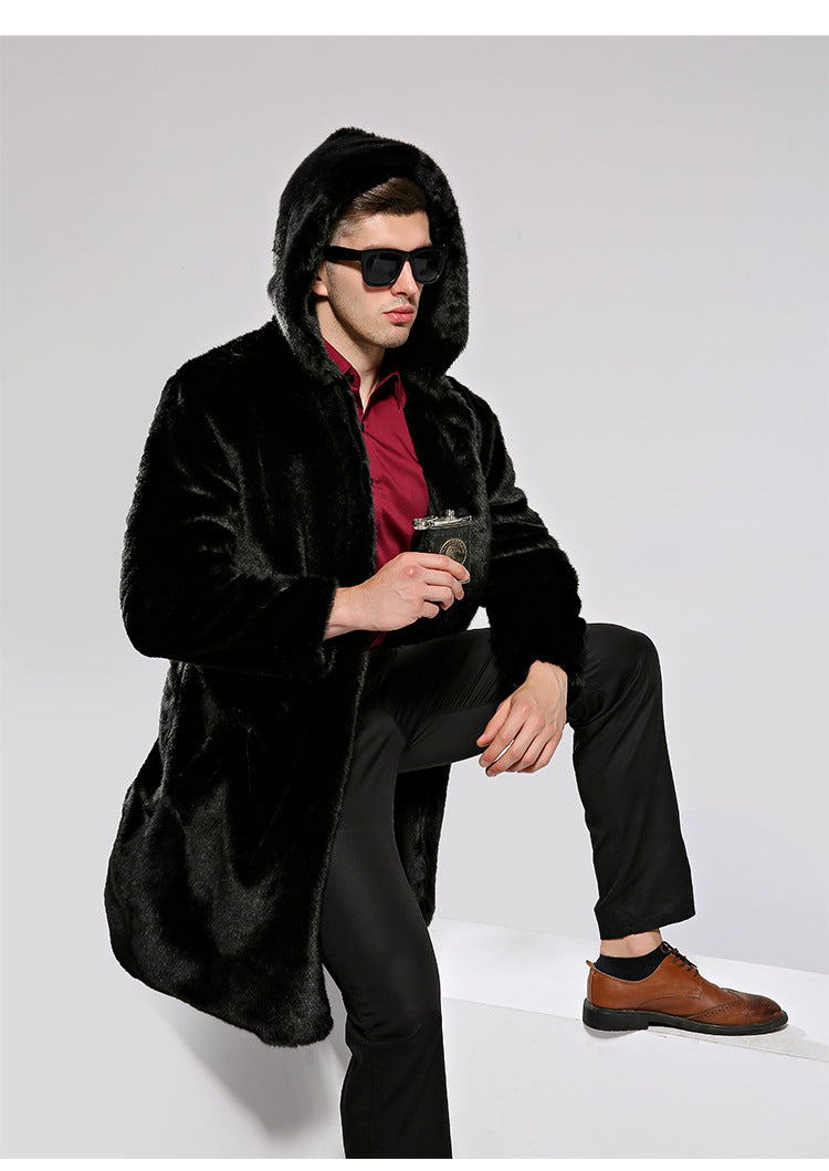 Herren Luxuriöses Kunstpelz-Cape mit voluminösem Kragen und vielseitigem Schnitt ModeGeist